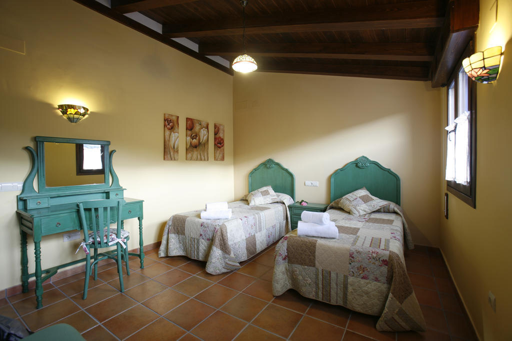 Casa Felisa Pirineo Aragones Villa Santa Eulalia de Gállego Room photo