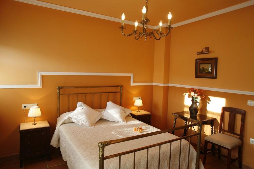 Casa Felisa Pirineo Aragones Villa Santa Eulalia de Gállego Room photo
